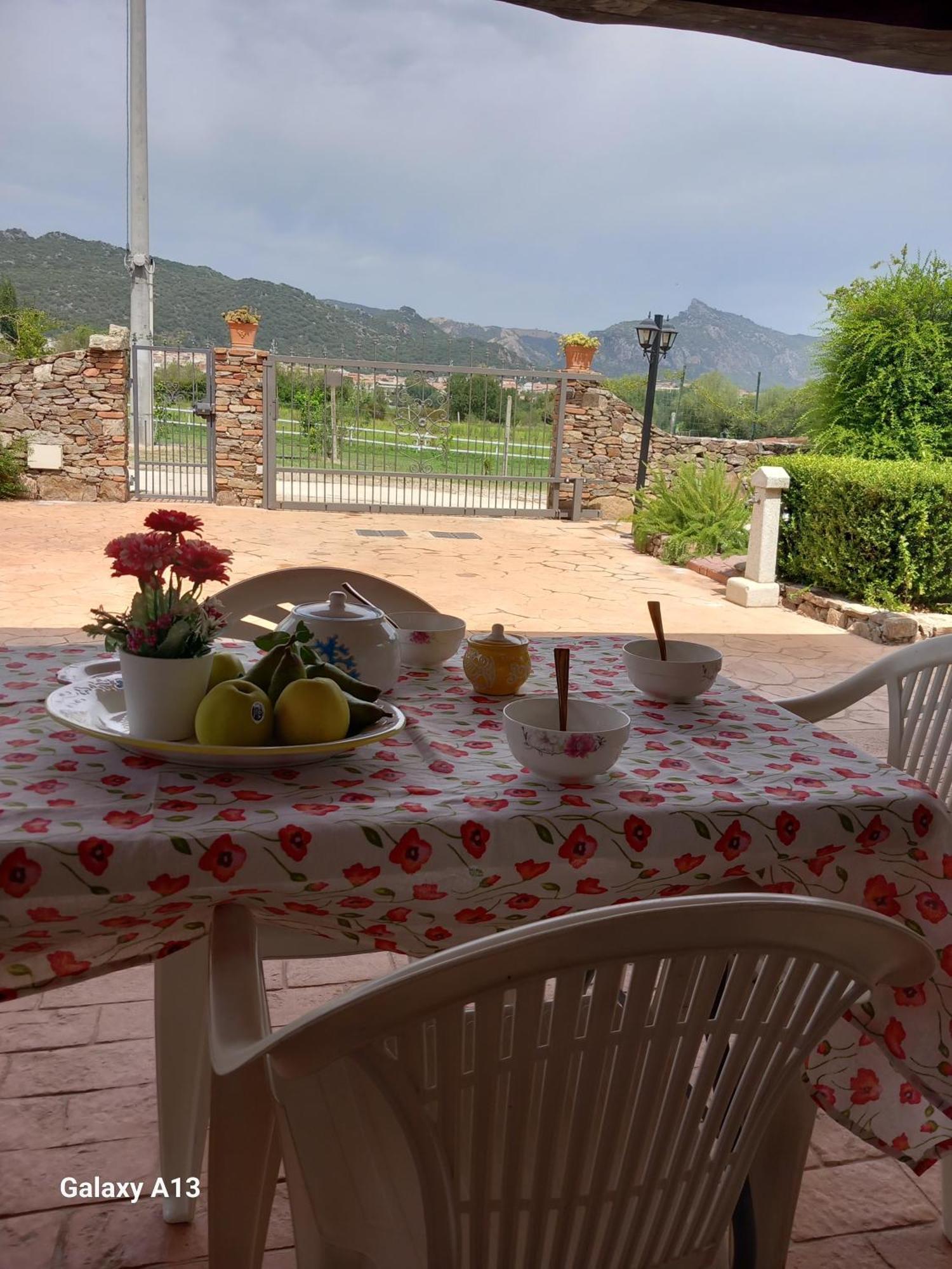 Casa Con Bella Vista Daire Siniscola Dış mekan fotoğraf